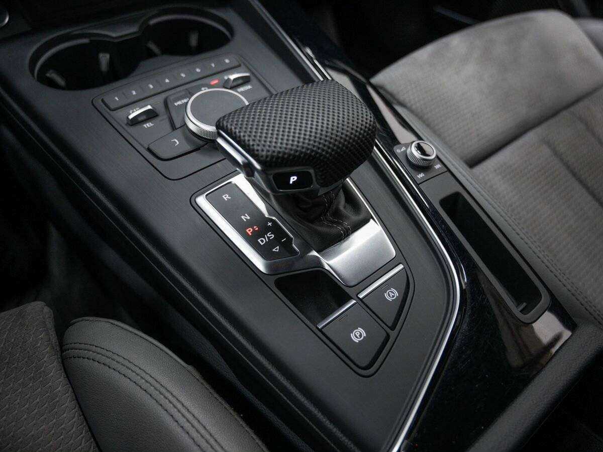 Audi A4 б/у, 2019, Роботизированная. Фото: #22