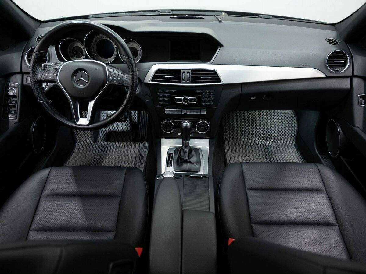 Mercedes-Benz C-Класс б/у, 2013, Автоматическая. Фото: #12