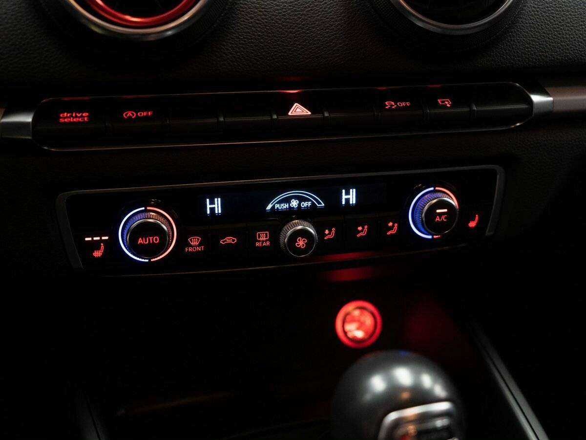 Audi A3 б/у, 2013, Роботизированная. Фото: #12