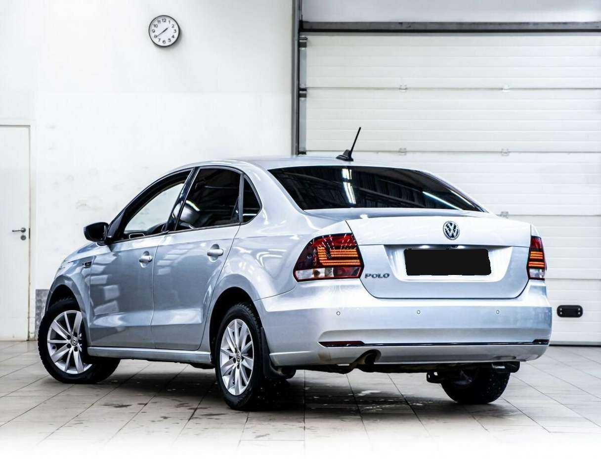 Volkswagen Polo б/у, 2019, Механическая. Фото: #3