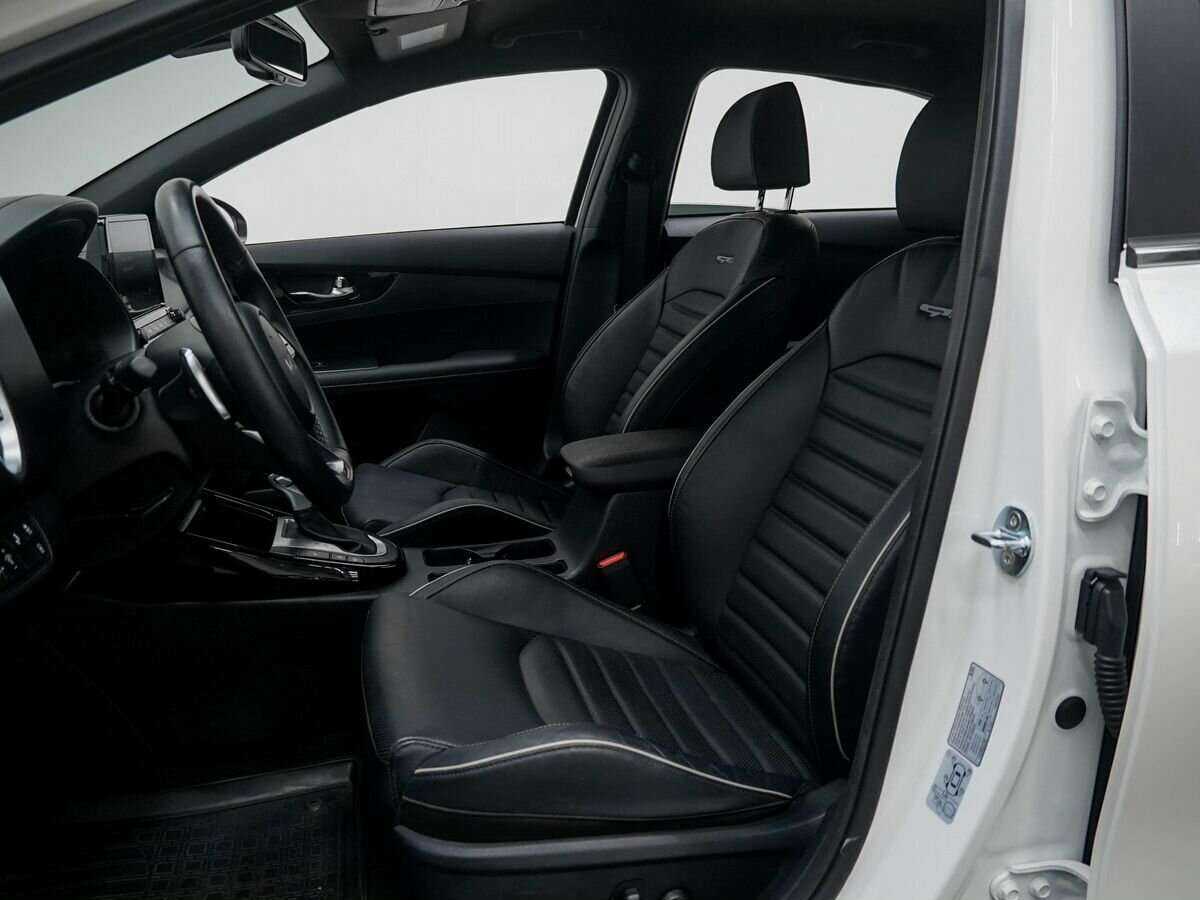 Kia Cerato б/у, 2022, Автоматическая. Фото: #11