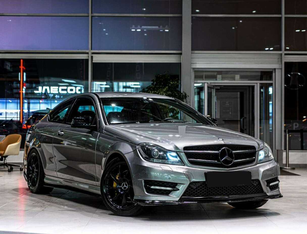 Mercedes-Benz C-Класс б/у, 2012, Автоматическая. Фото: #1
