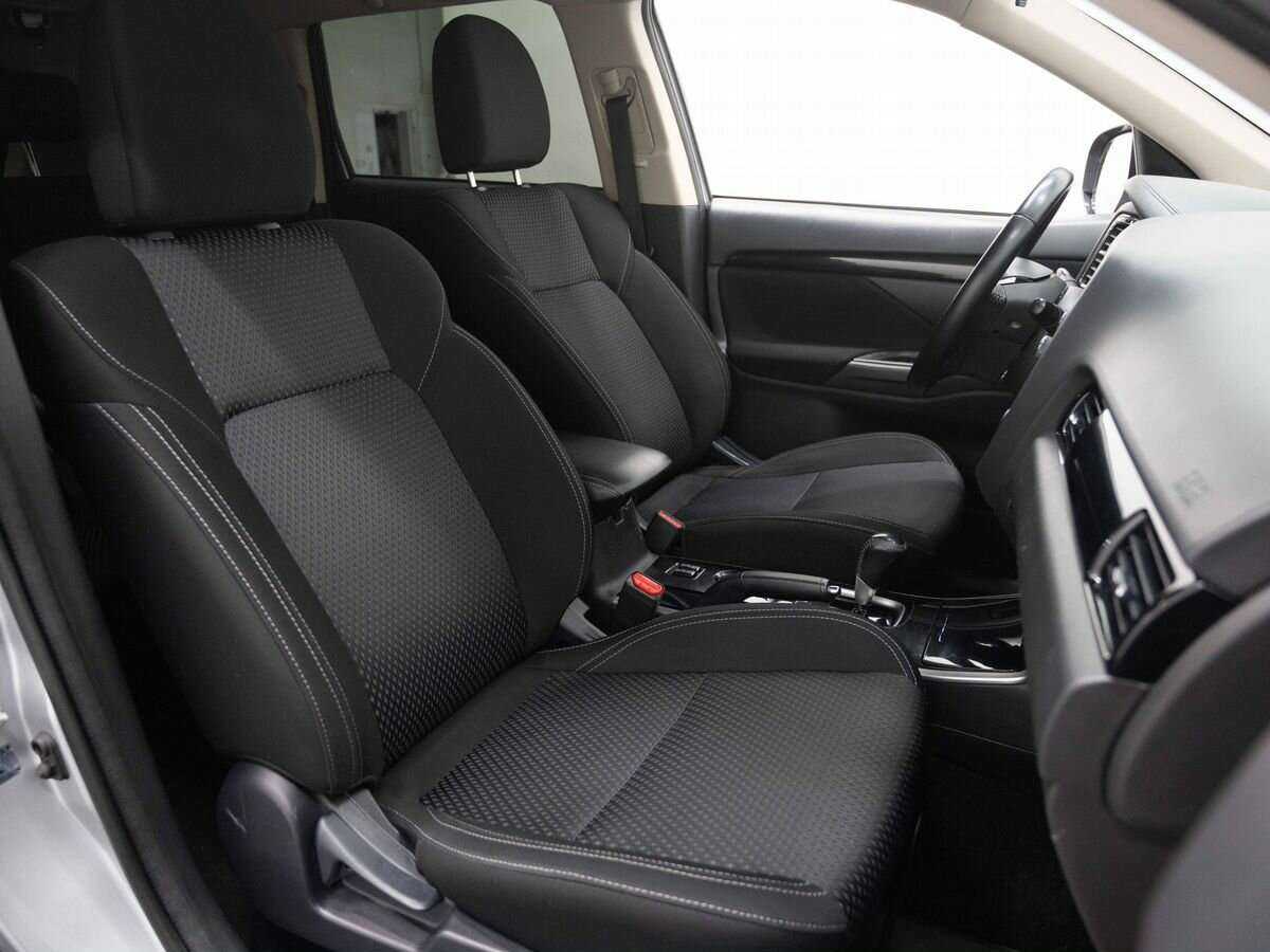 Митсубиши Оутлэндер б/у, 2019, Вариатор. Фото: #11