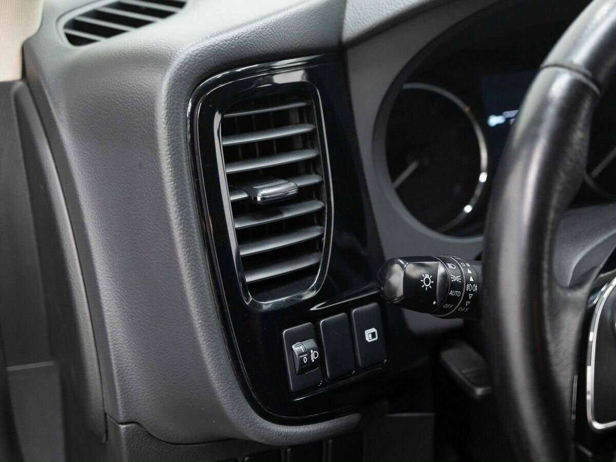 Митсубиши Оутлэндер б/у, 2019, Вариатор. Фото: #19