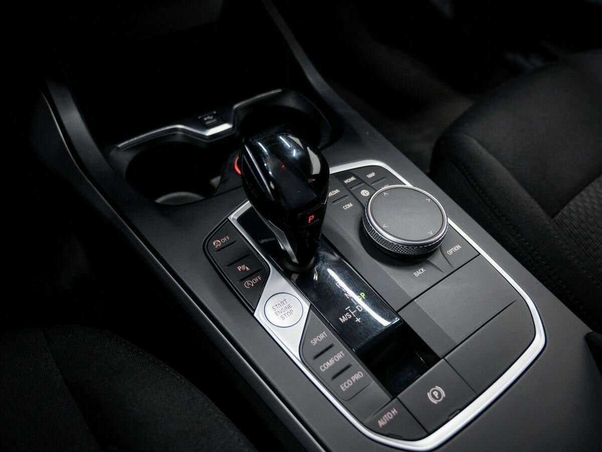 BMW 1 серии б/у, 2019, Роботизированная. Фото: #17