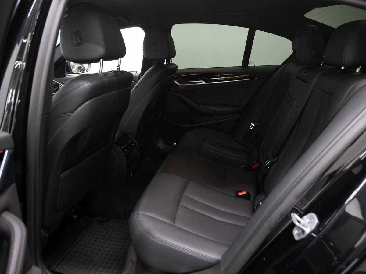 BMW 5 серии б/у, 2019, Автоматическая. Фото: #8