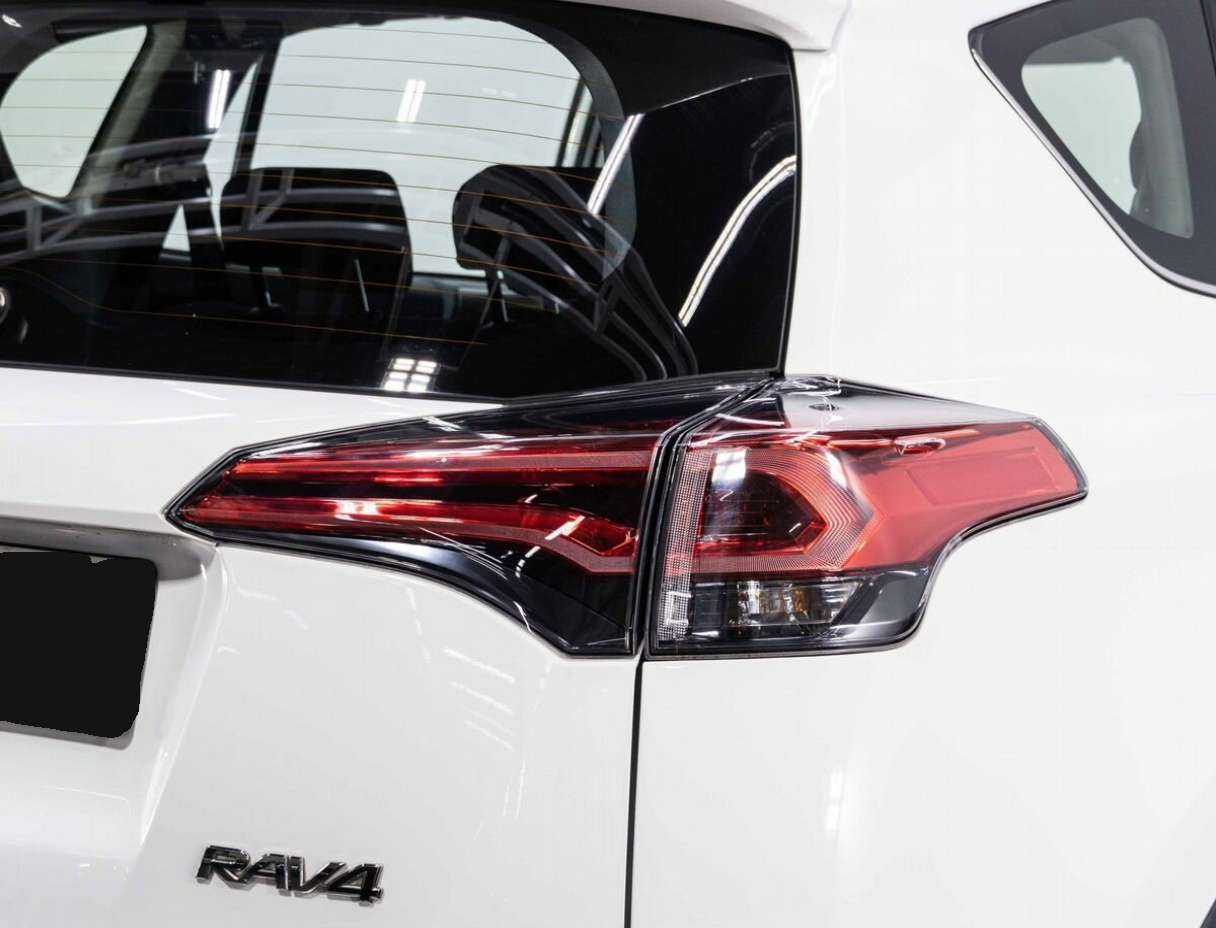 Toyota RAV4 б/у, 2018, Вариатор. Фото: #17