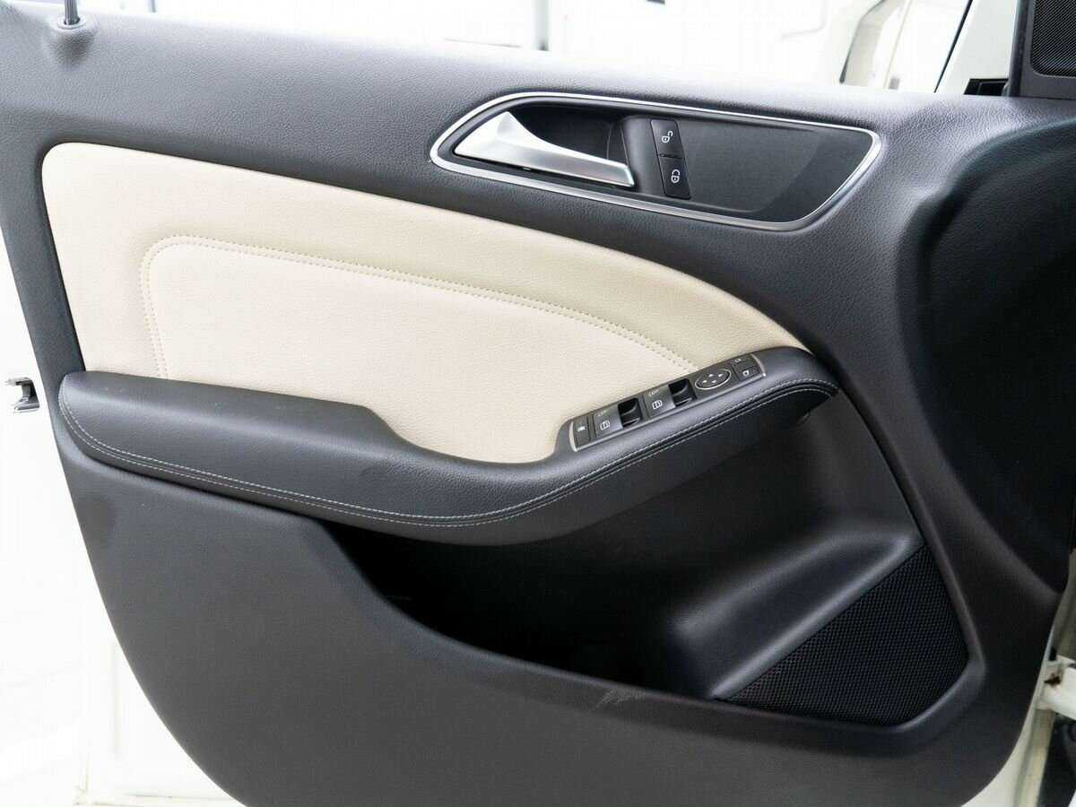 Mercedes-Benz B-Класс б/у, 2013, Роботизированная. Фото: #13