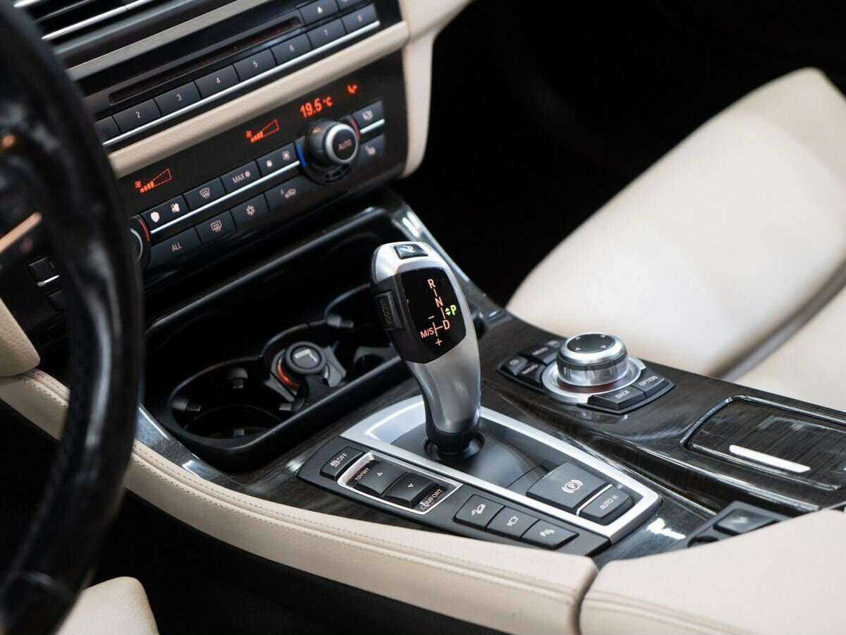 BMW 5 серии б/у, 2012, Автоматическая. Фото: #11