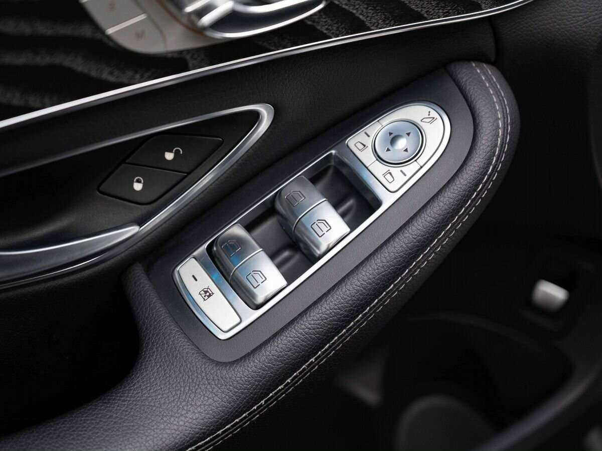 Mercedes-Benz C-Класс б/у, 2015, Автоматическая. Фото: #16