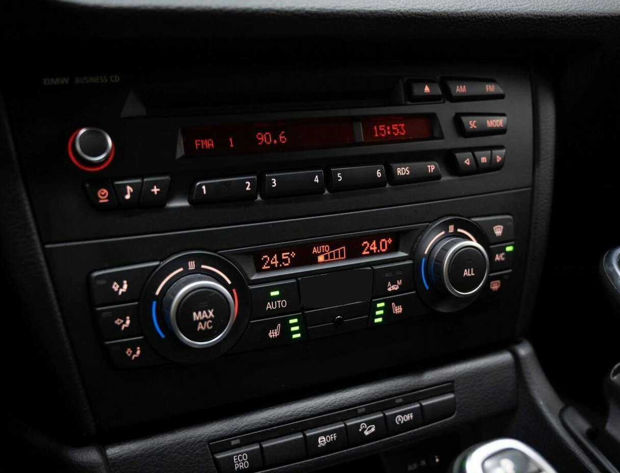 BMW X1 б/у, 2013, Автоматическая. Фото: #17