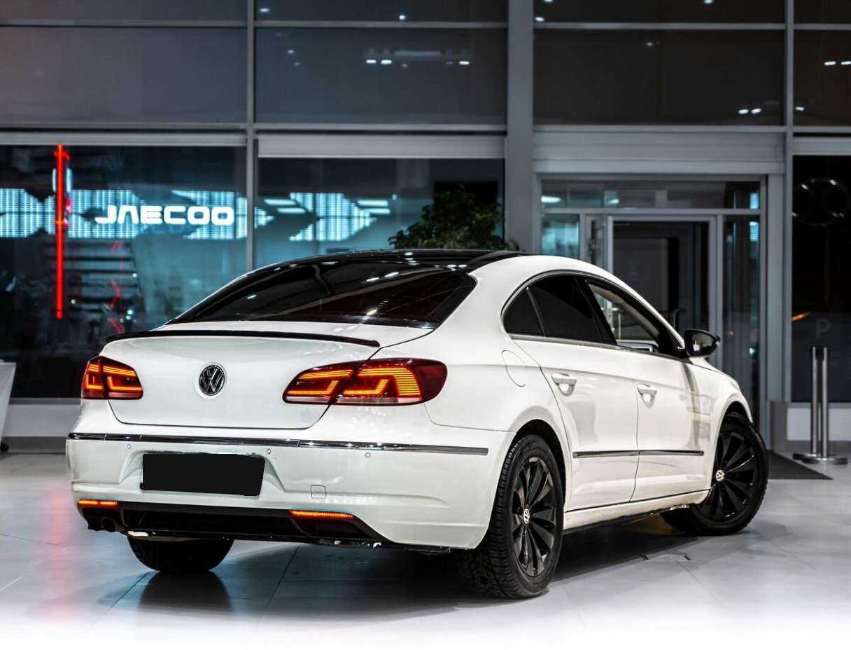 Volkswagen Passat CC б/у, 2012, Механическая. Фото: #2