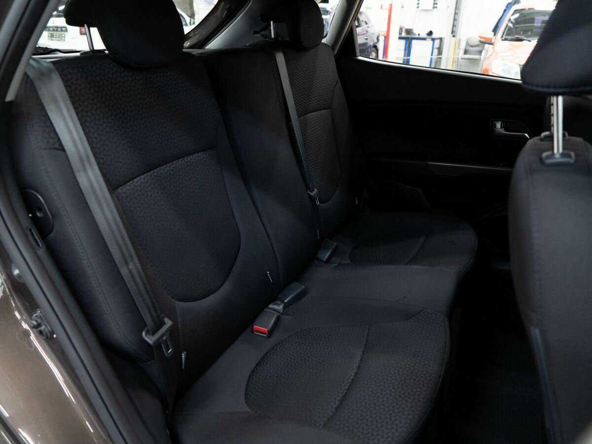 Kia Rio б/у, 2015, Автоматическая. Фото: #7