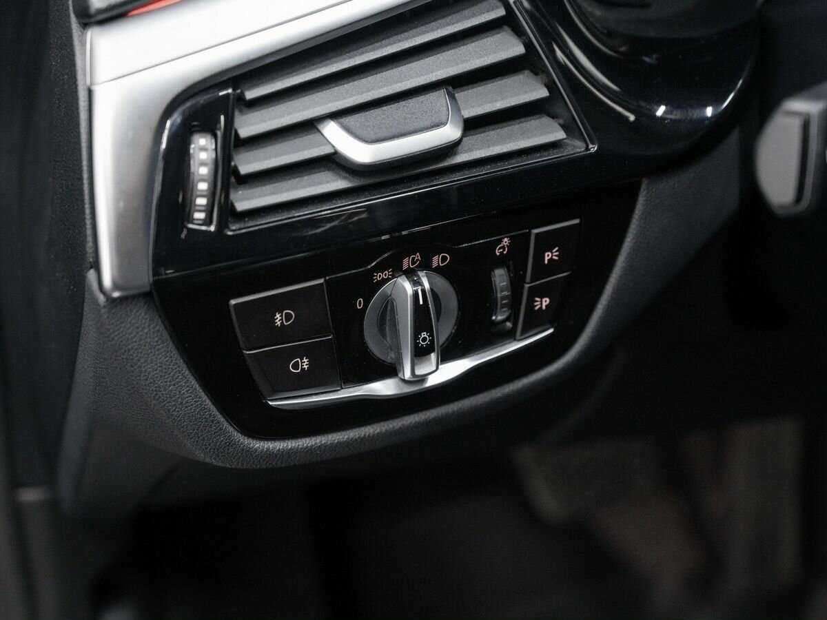 BMW 5 серии б/у, 2018, Автоматическая. Фото: #17