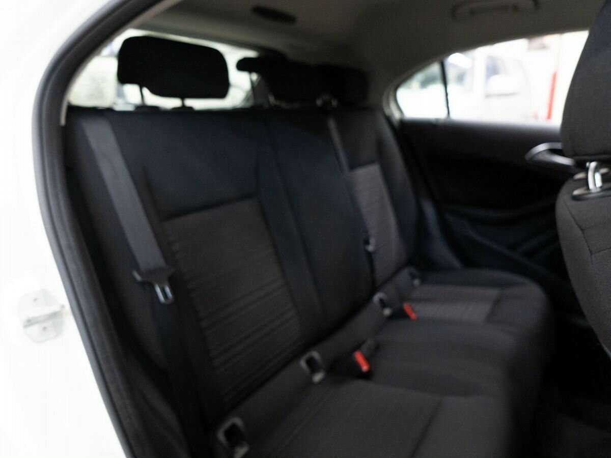 Mercedes-Benz A-Класс б/у, 2016, Роботизированная. Фото: #7