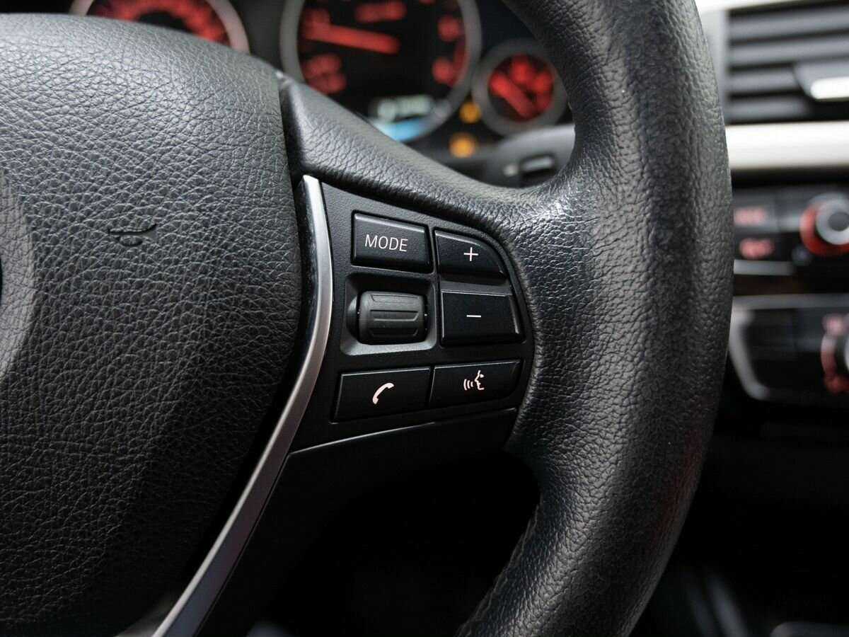 BMW 3 серии б/у, 2015, Автоматическая. Фото: #16