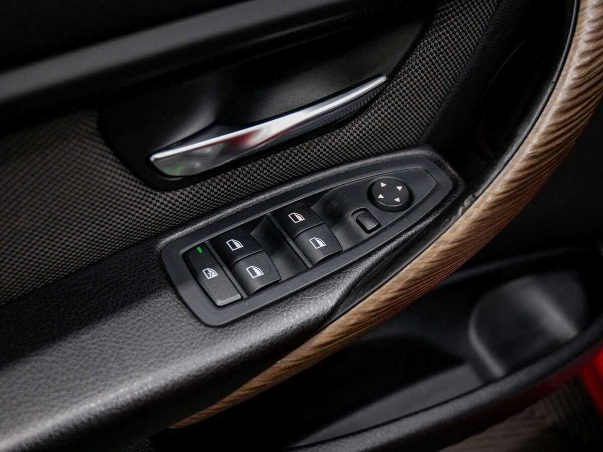 BMW 3 серии б/у, 2012, Автоматическая. Фото: #11