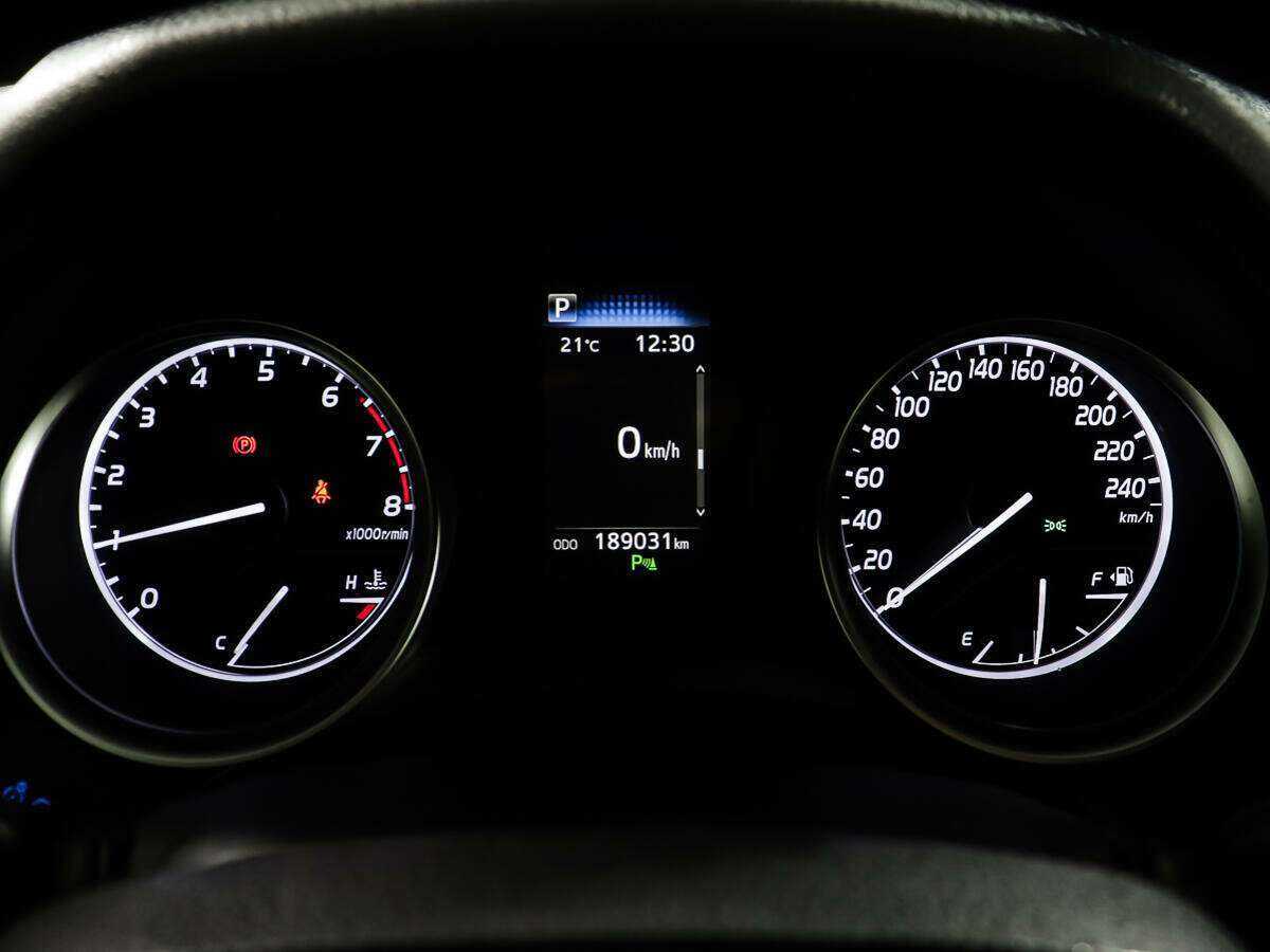 Toyota Camry б/у, 2020, Автоматическая. Фото: #8