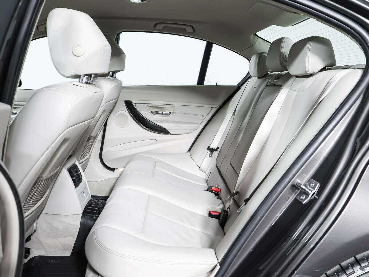 BMW 3 серии б/у, 2012, Автоматическая. Фото: #9