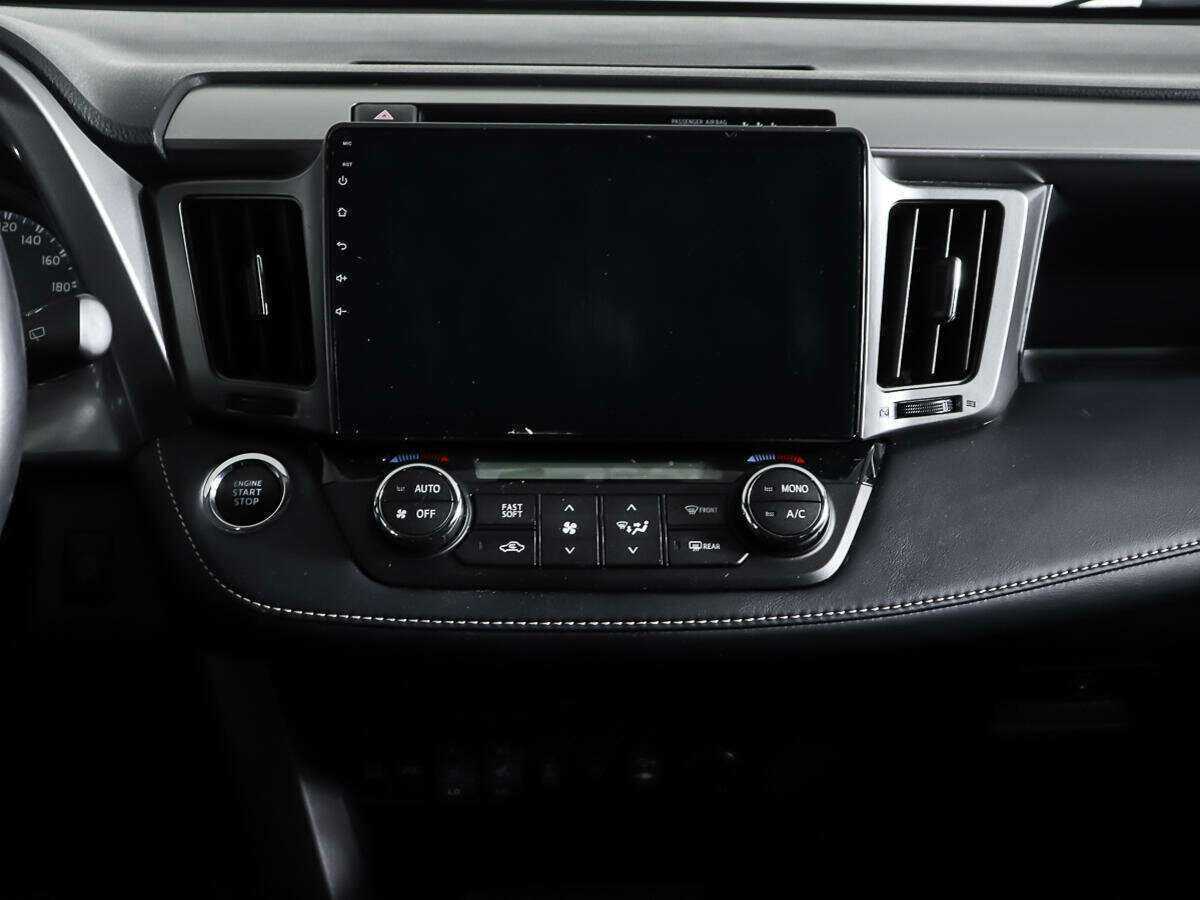 Toyota RAV4 б/у, 2018, Автоматическая. Фото: #11