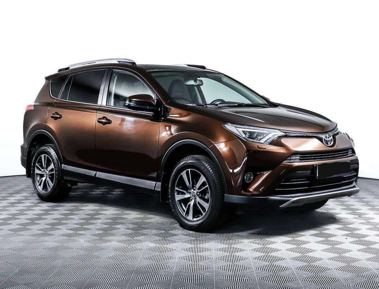 Toyota RAV4 б/у, 2018, Автоматическая. Фото: #2