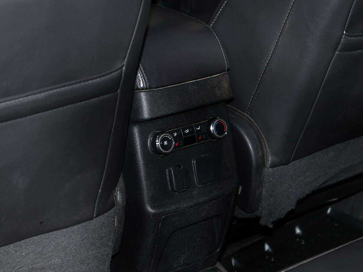 Ford Explorer б/у, 2015, Автоматическая. Фото: #18