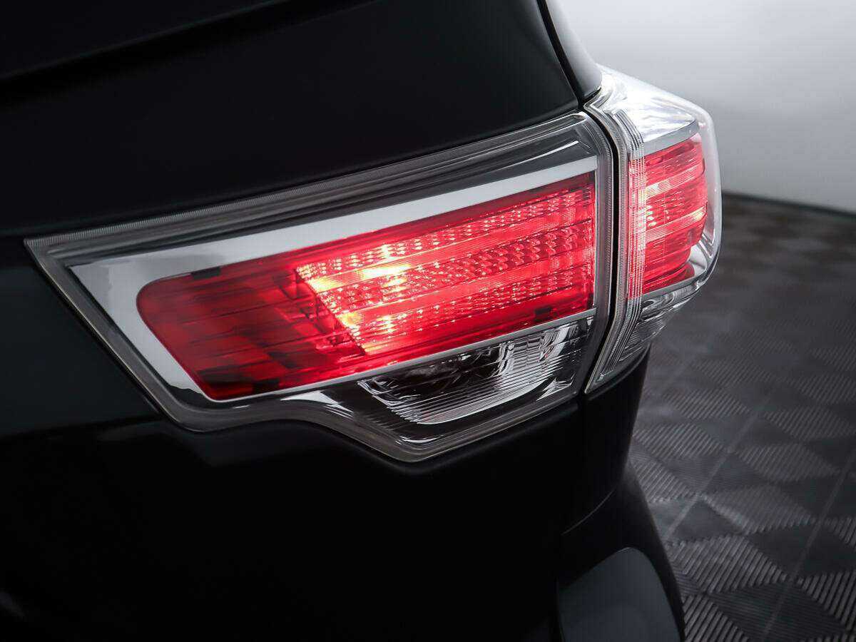 Toyota Highlander б/у, 2014, Автоматическая. Фото: #23