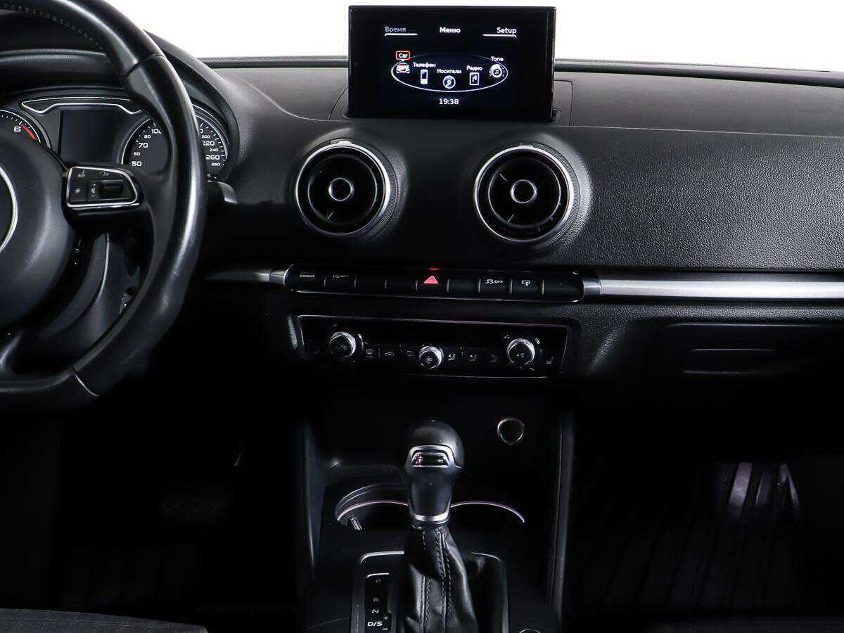 Audi A3 б/у, 2015, Роботизированная. Фото: #10