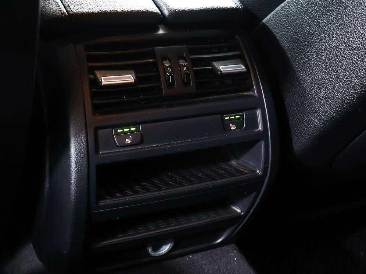 BMW 5 серии б/у, 2012, Автоматическая. Фото: #15