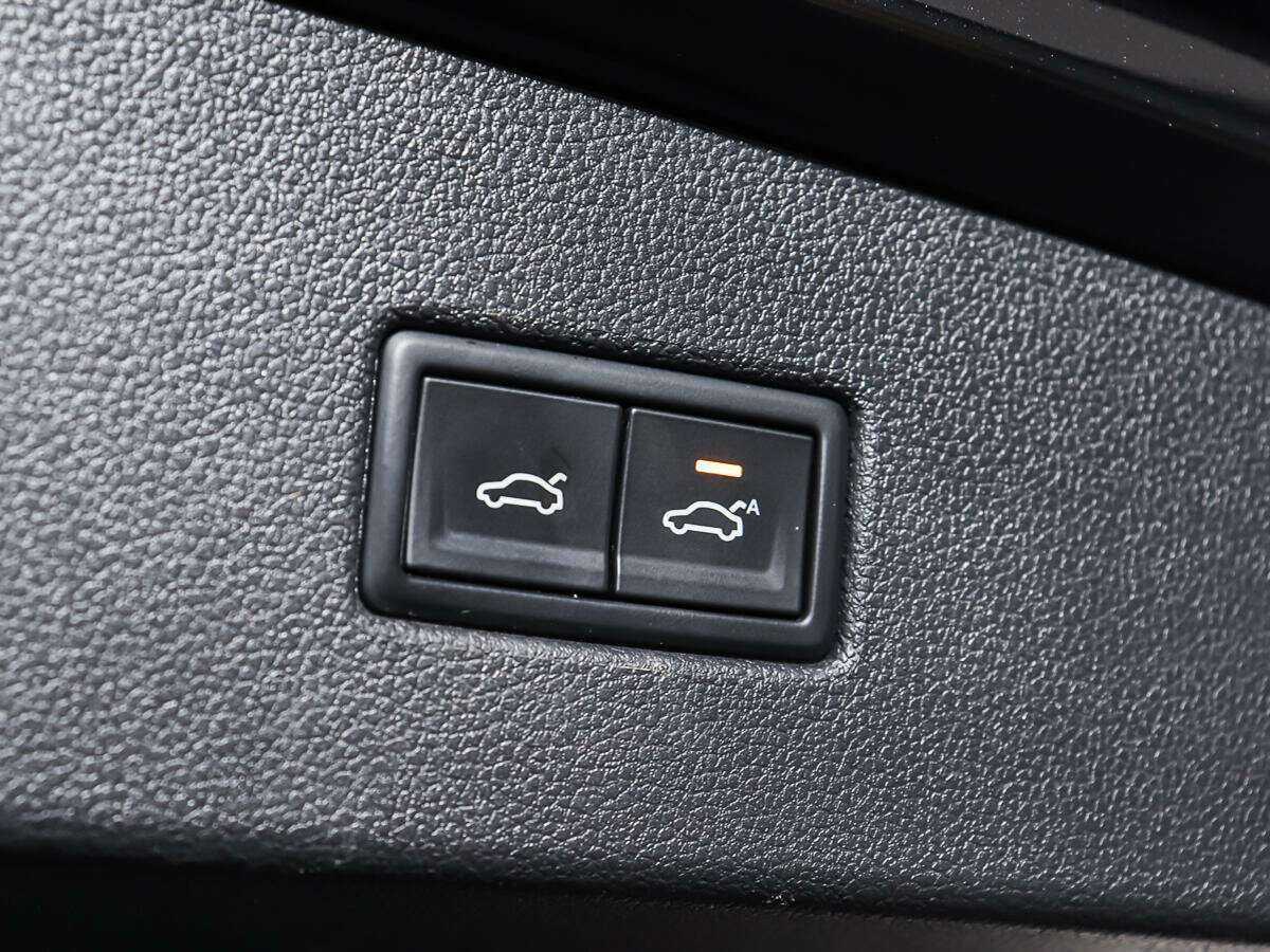 Volkswagen Tiguan б/у, 2018, Роботизированная. Фото: #15