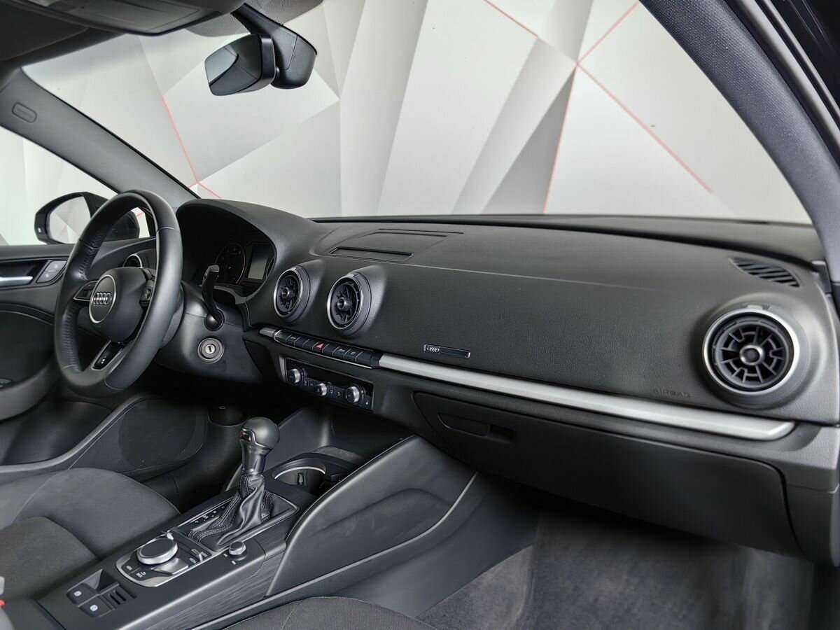 Audi A3 б/у, 2020, Роботизированная. Фото: #7