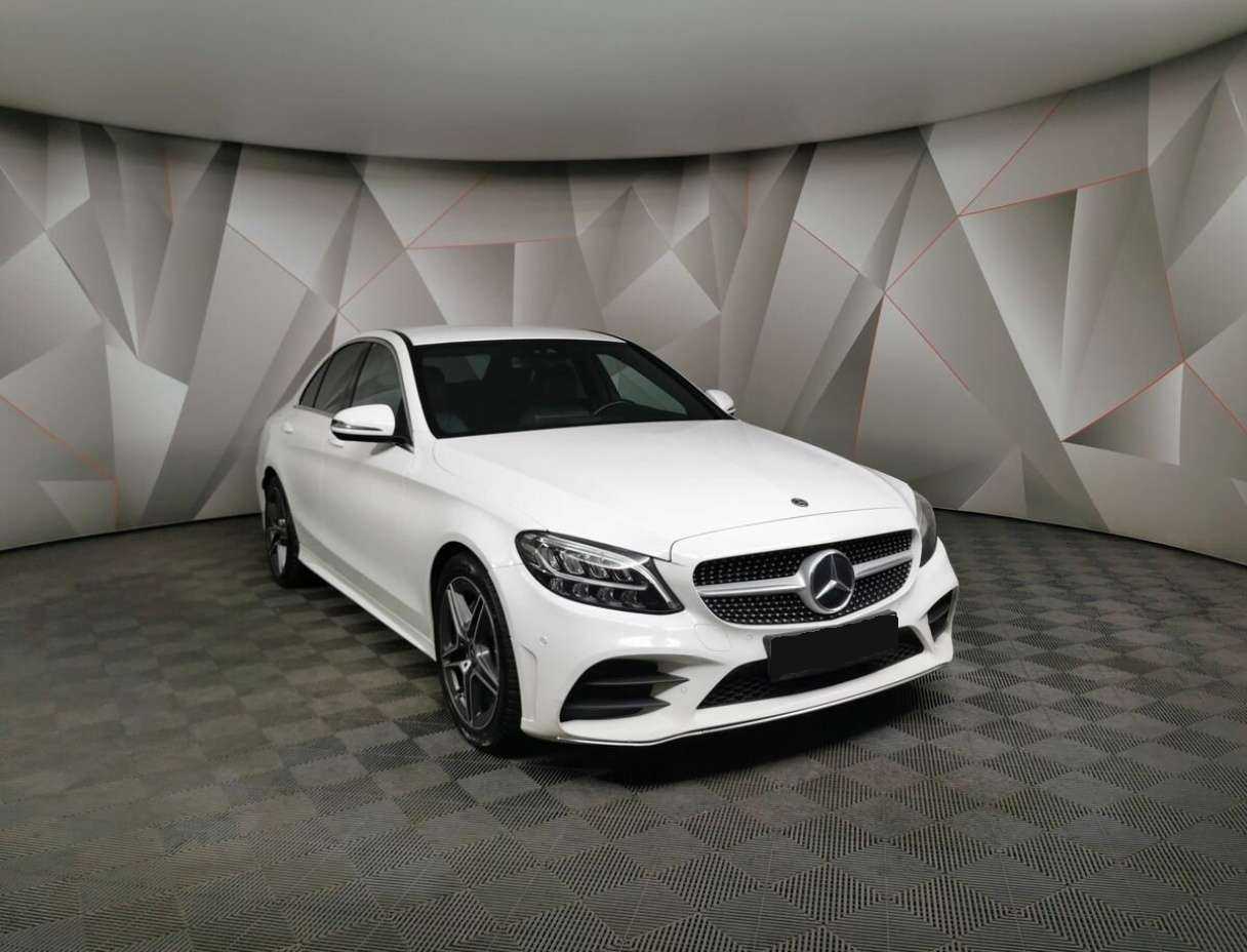 Mercedes-Benz C-Класс б/у, 2019, Автоматическая. Фото: #2