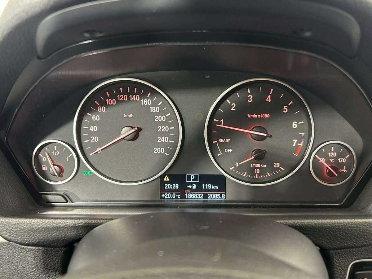 BMW 3 серии б/у, 2014, Автоматическая. Фото: #10