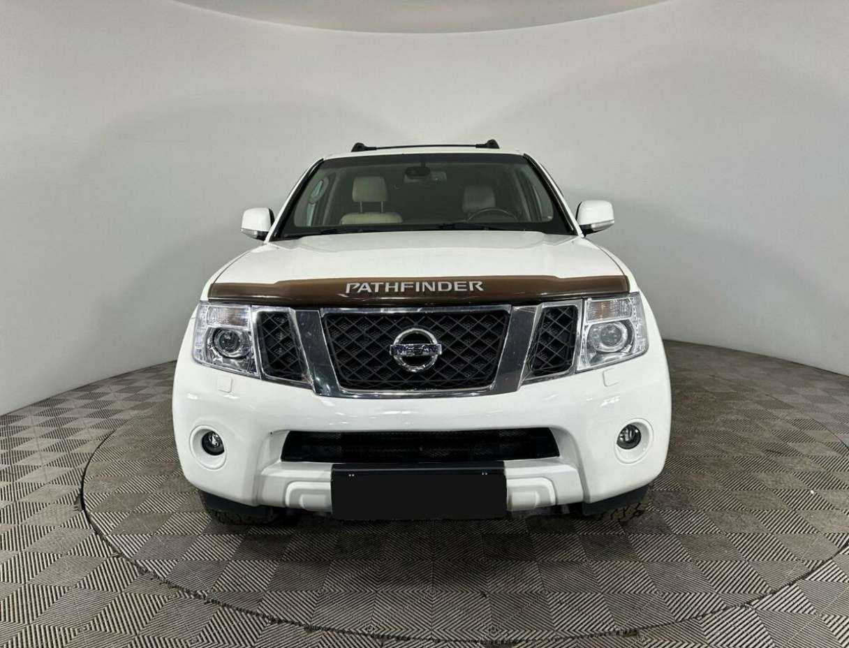 Nissan Pathfinder б/у, 2012, Автоматическая. Фото: #1