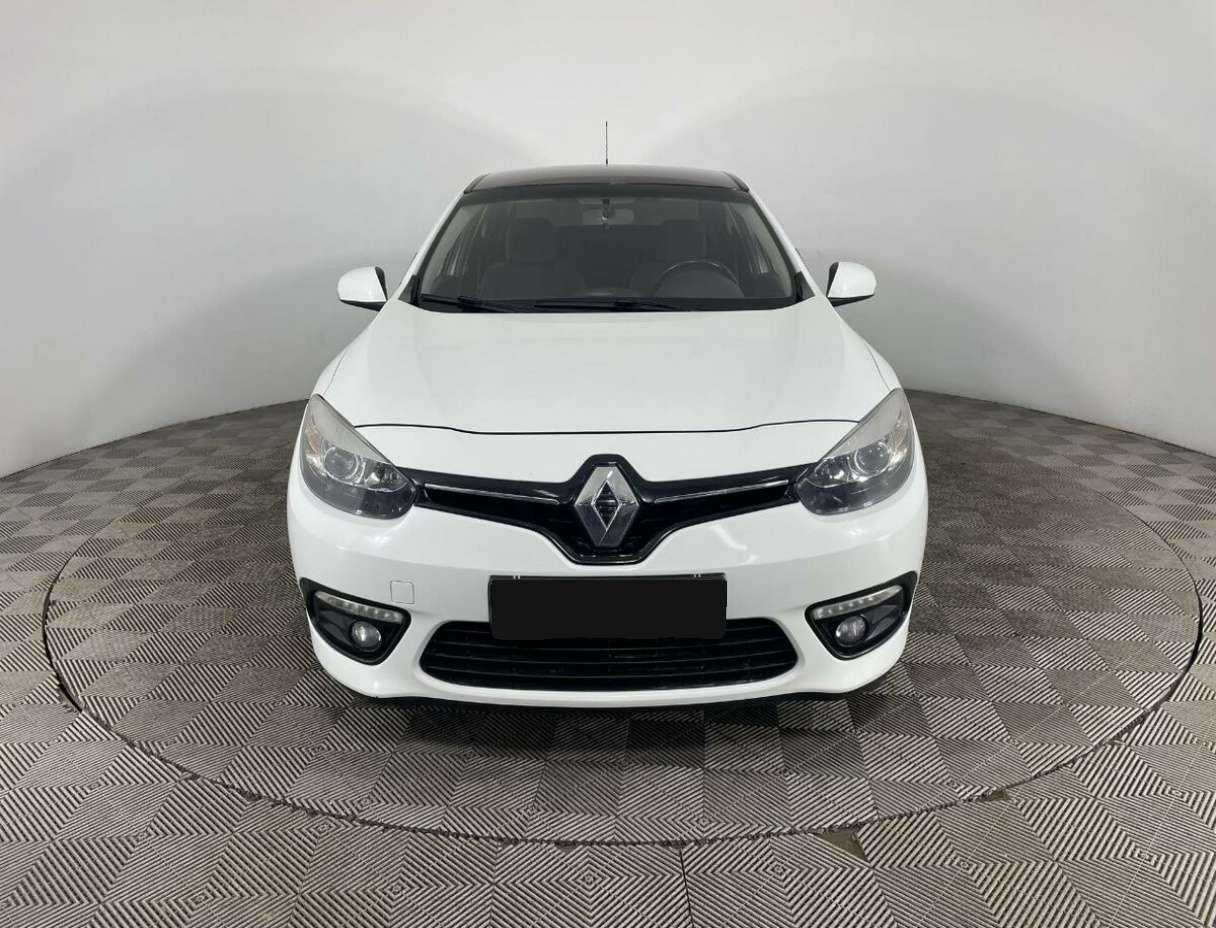 Renault Fluence б/у, 2015, Механическая. Фото: #1