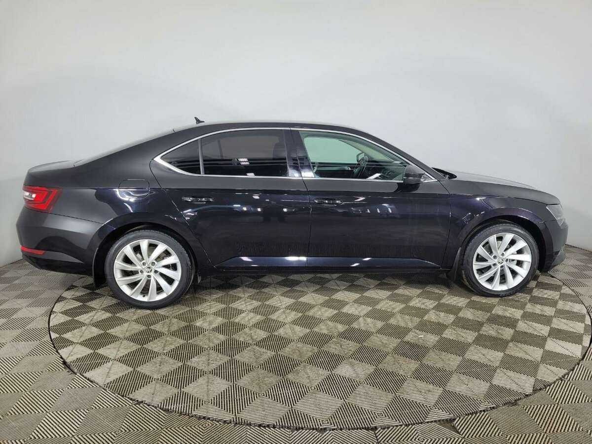 Skoda Superb б/у, 2016, Роботизированная. Фото: #3