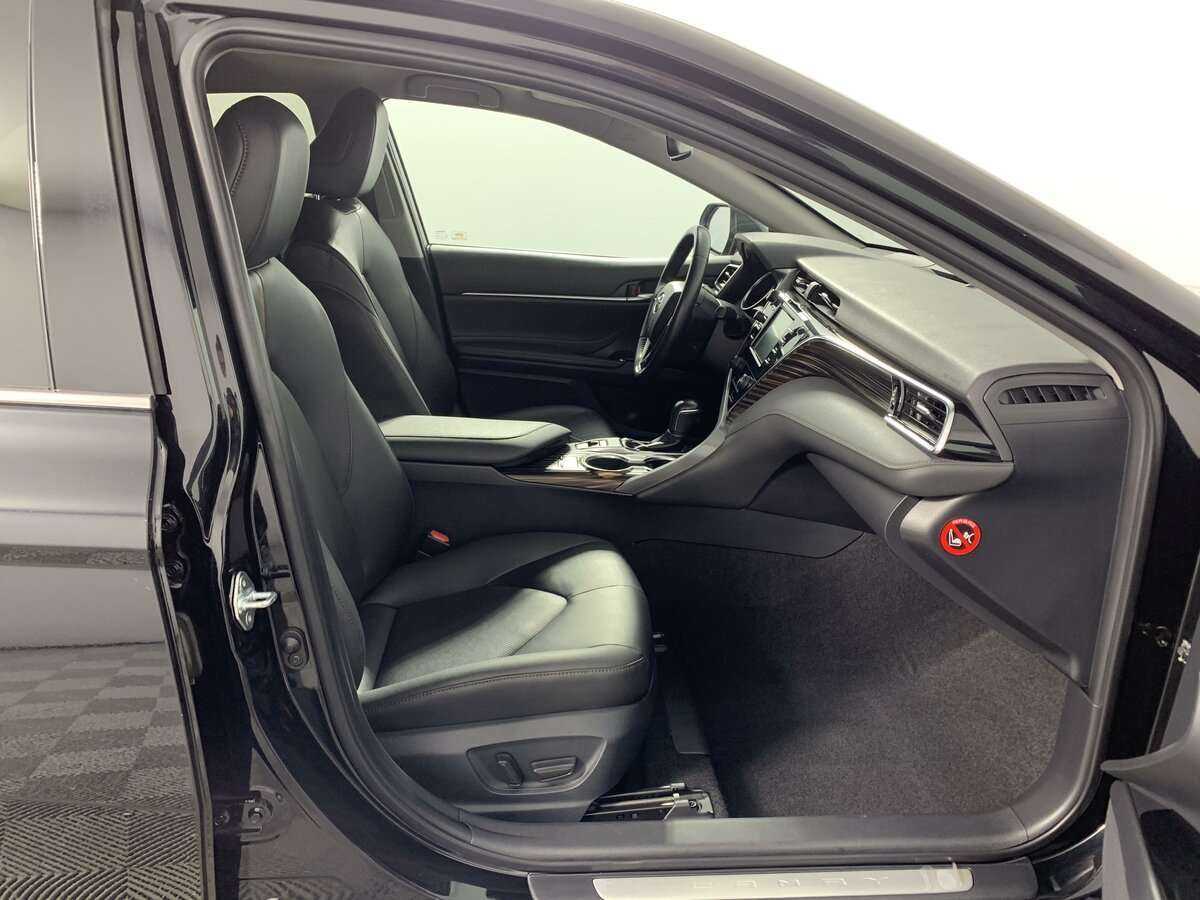 Toyota Camry б/у, 2019, Автоматическая. Фото: #17