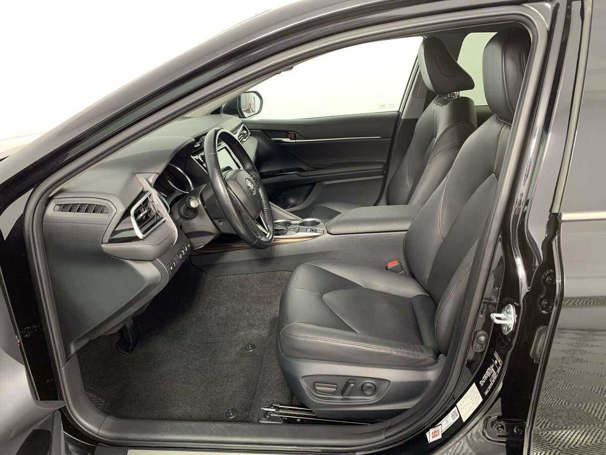 Toyota Camry б/у, 2019, Автоматическая. Фото: #13