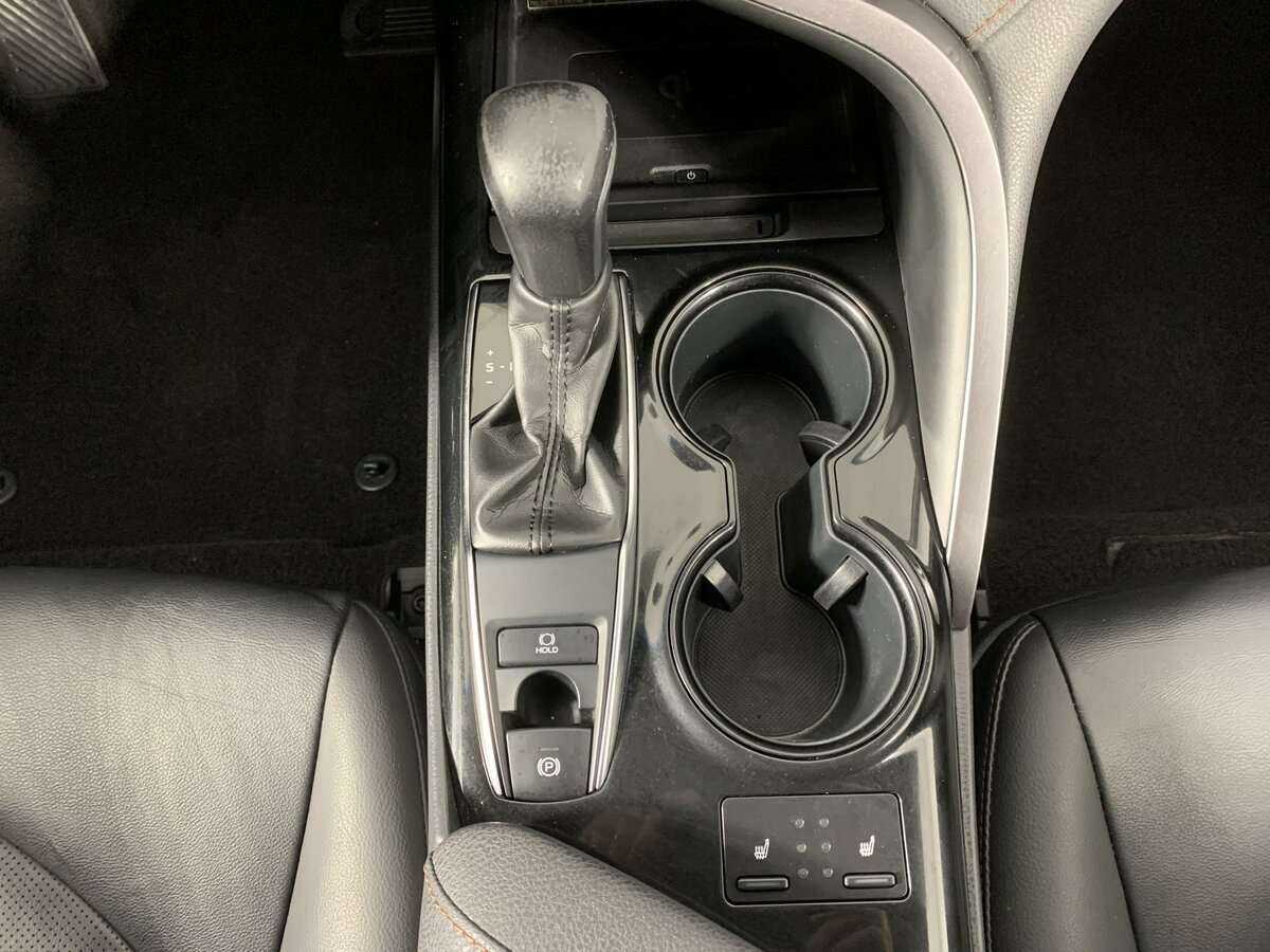 Тойота Камри б/у, 2020, Автоматическая. Фото: #18