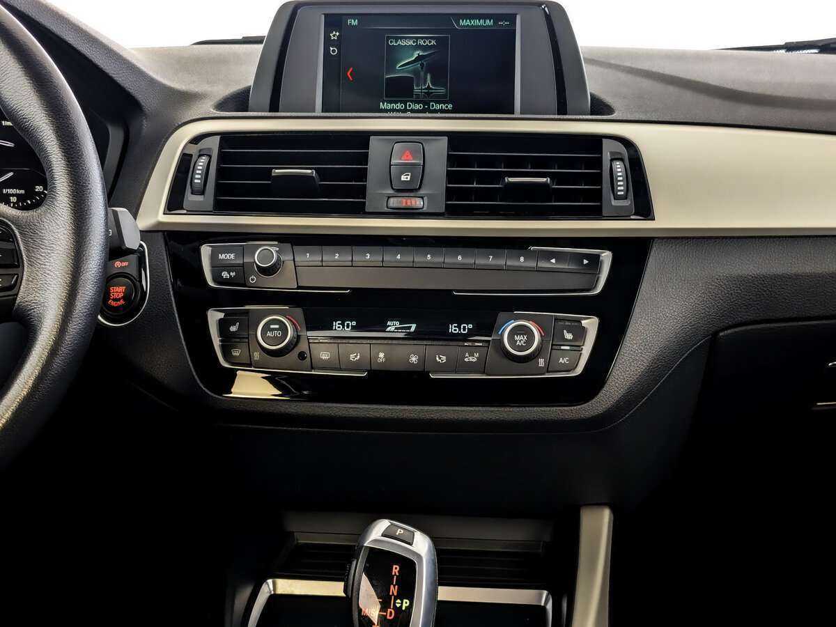 BMW 1 серии б/у, 2017, Автоматическая. Фото: #12