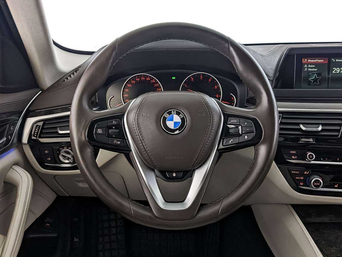 BMW 5 серии б/у, 2017, Автоматическая. Фото: #17