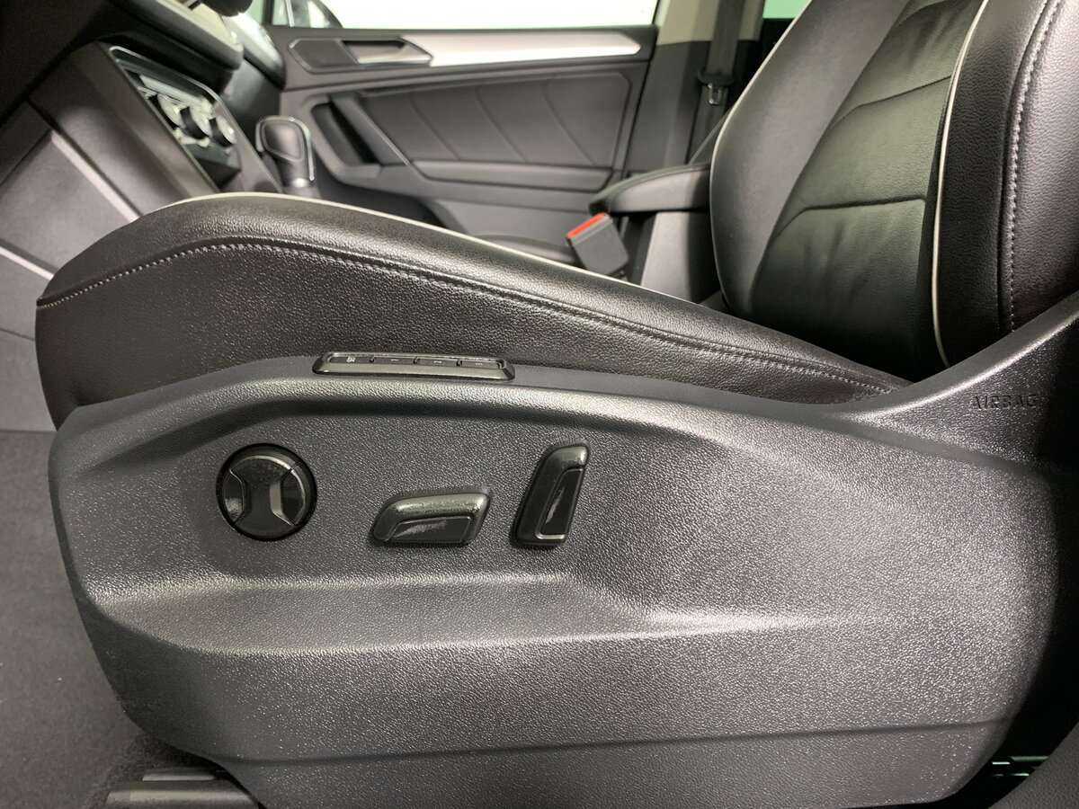 Volkswagen Tiguan б/у, 2018, Роботизированная. Фото: #13