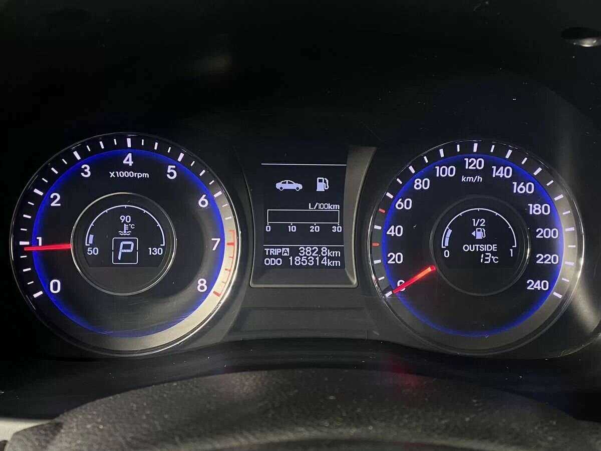 Hyundai i40 б/у, 2013, Автоматическая. Фото: #14