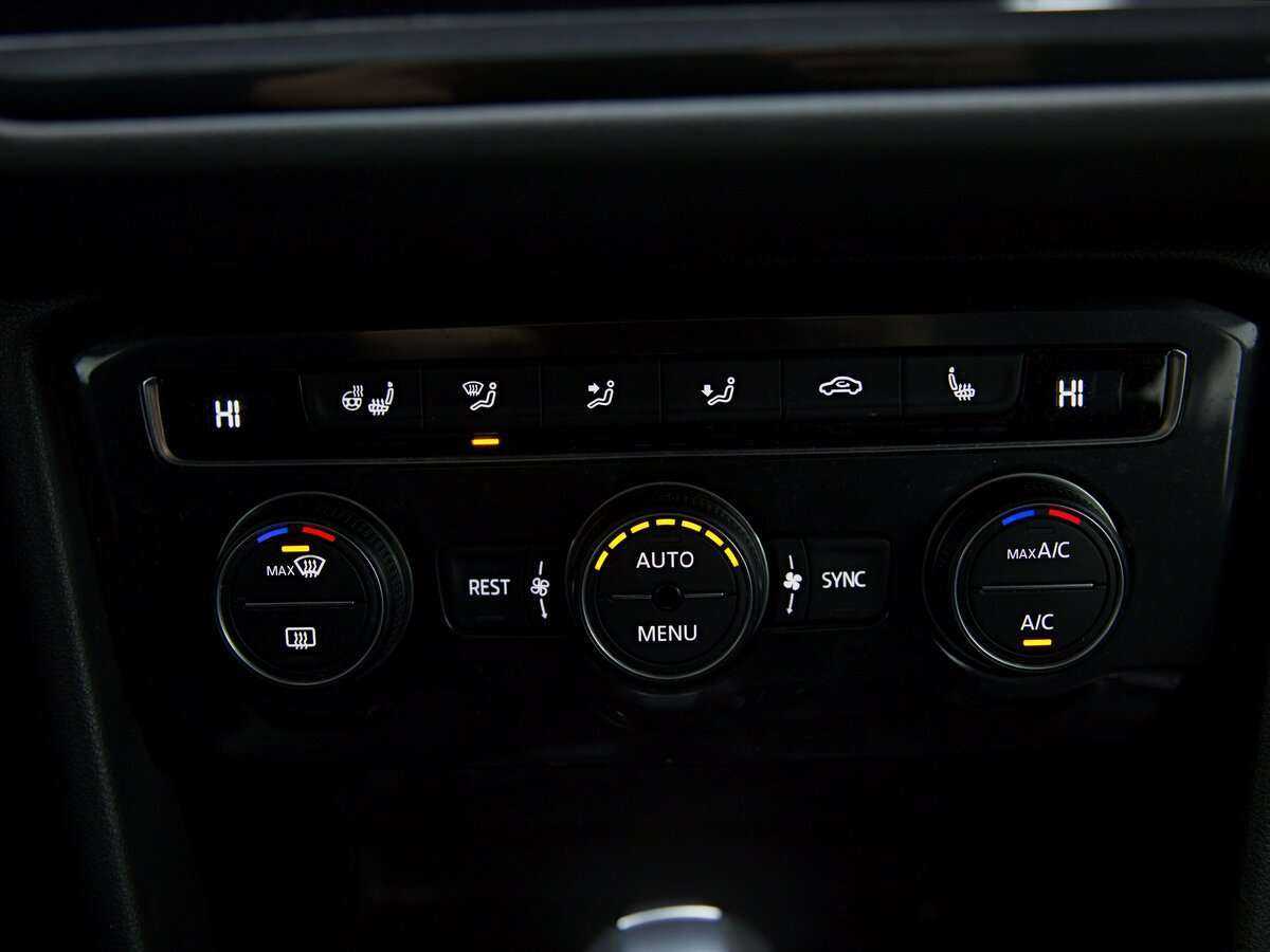 Volkswagen Tiguan б/у, 2020, Роботизированная. Фото: #11