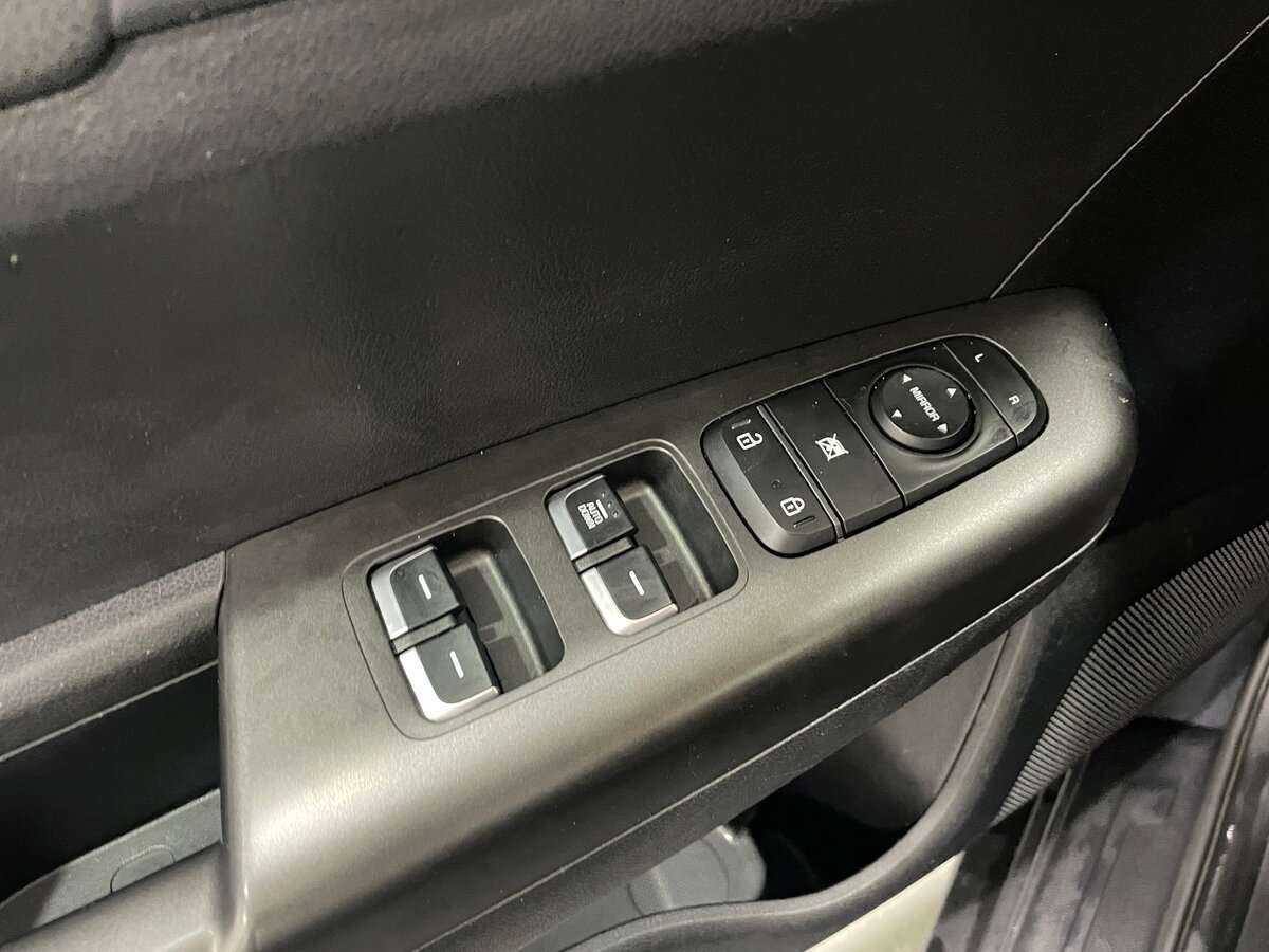Kia Sportage б/у, 2020, Автоматическая. Фото: #5
