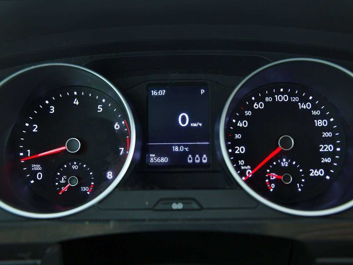 Volkswagen Tiguan б/у, 2017, Роботизированная. Фото: #13