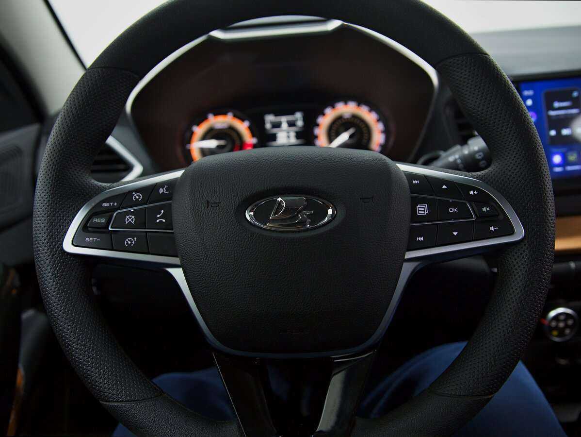 Lada (ВАЗ) Vesta б/у, 2023, Механическая. Фото: #12