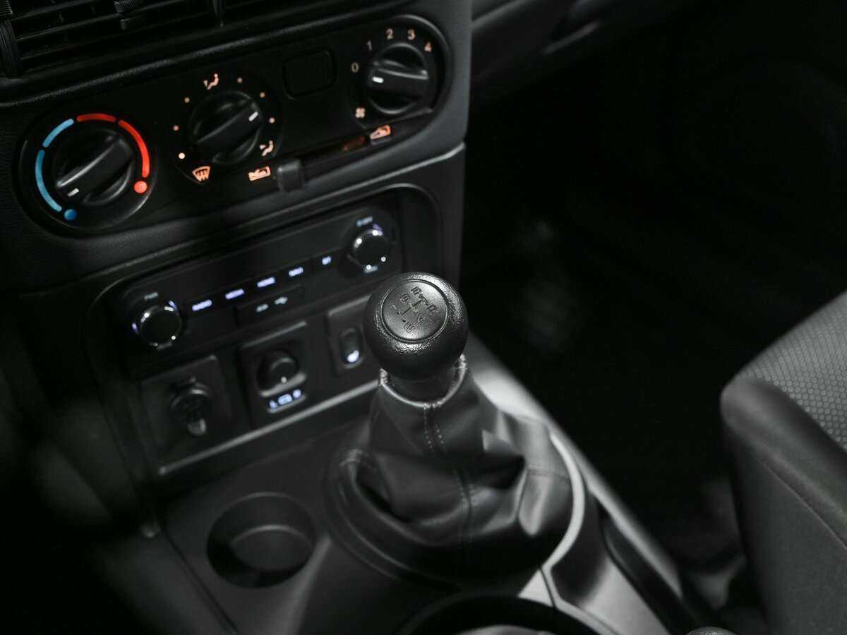 Lada (ВАЗ) Niva б/у, 2023, Механическая. Фото: #11