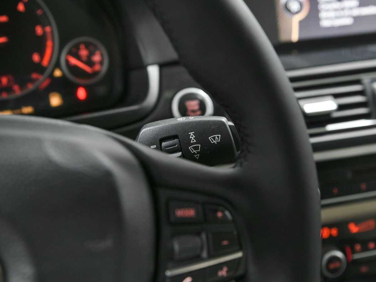 BMW 5 серии б/у, 2013, Автоматическая. Фото: #10