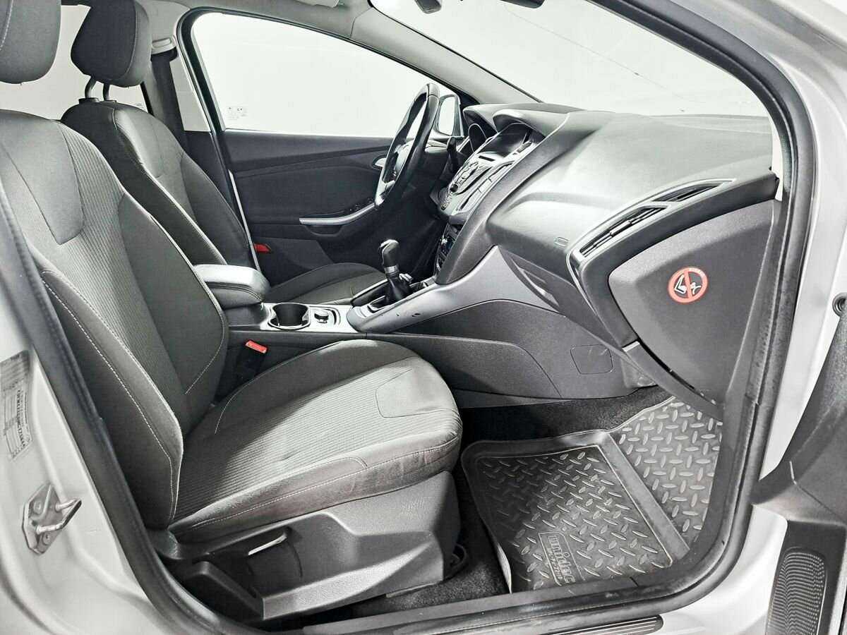 Ford Focus б/у, 2012, Механическая. Фото: #8